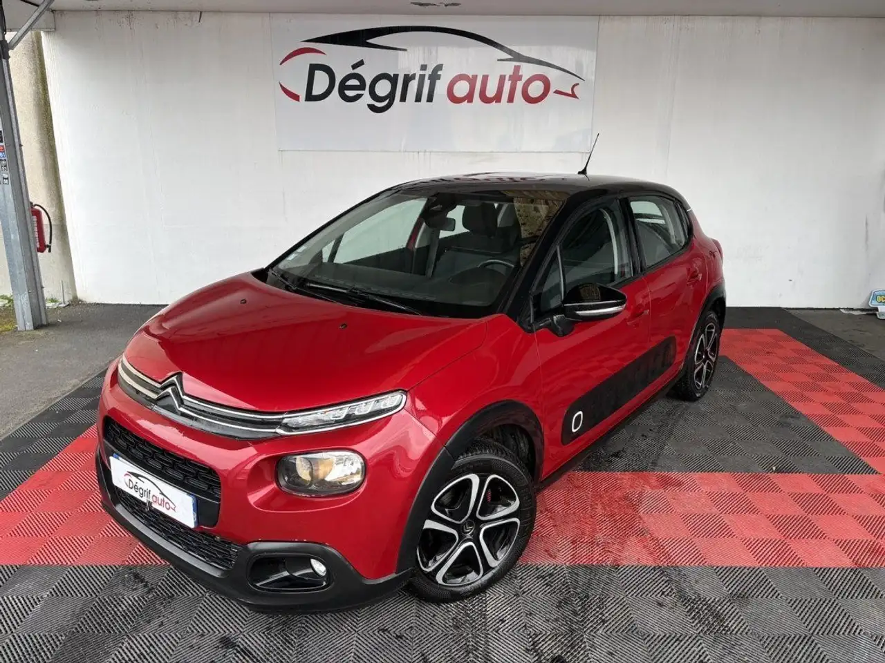 Citroen C3 BlueHDi 100 SetS BVM5 Graphic