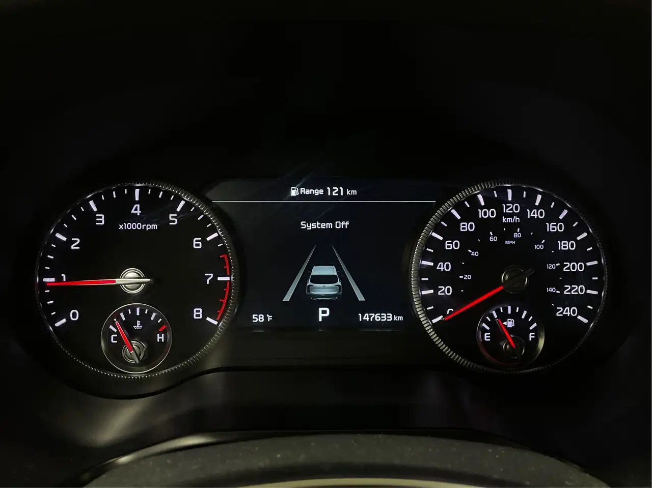 Kia Telluride снимка Kia Telluride