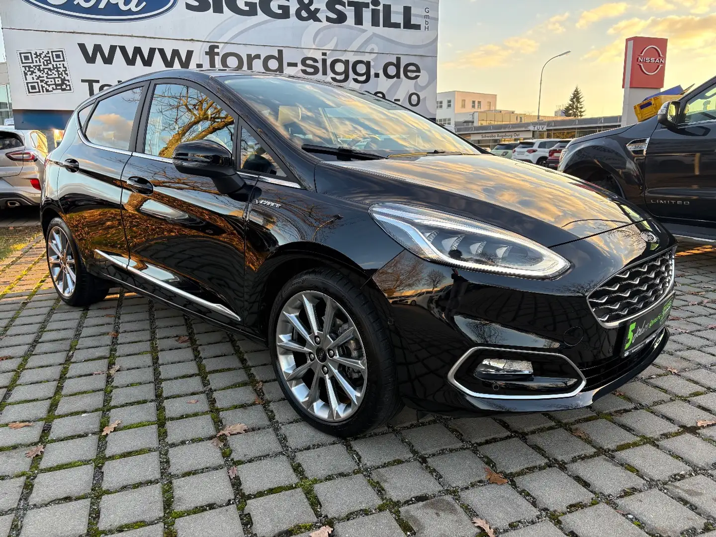 Ford Fiesta 1.0 Vignale AT LED*ACC*B&O*NAV*TWA*SPUR*SHZ*CAM Černá - 2