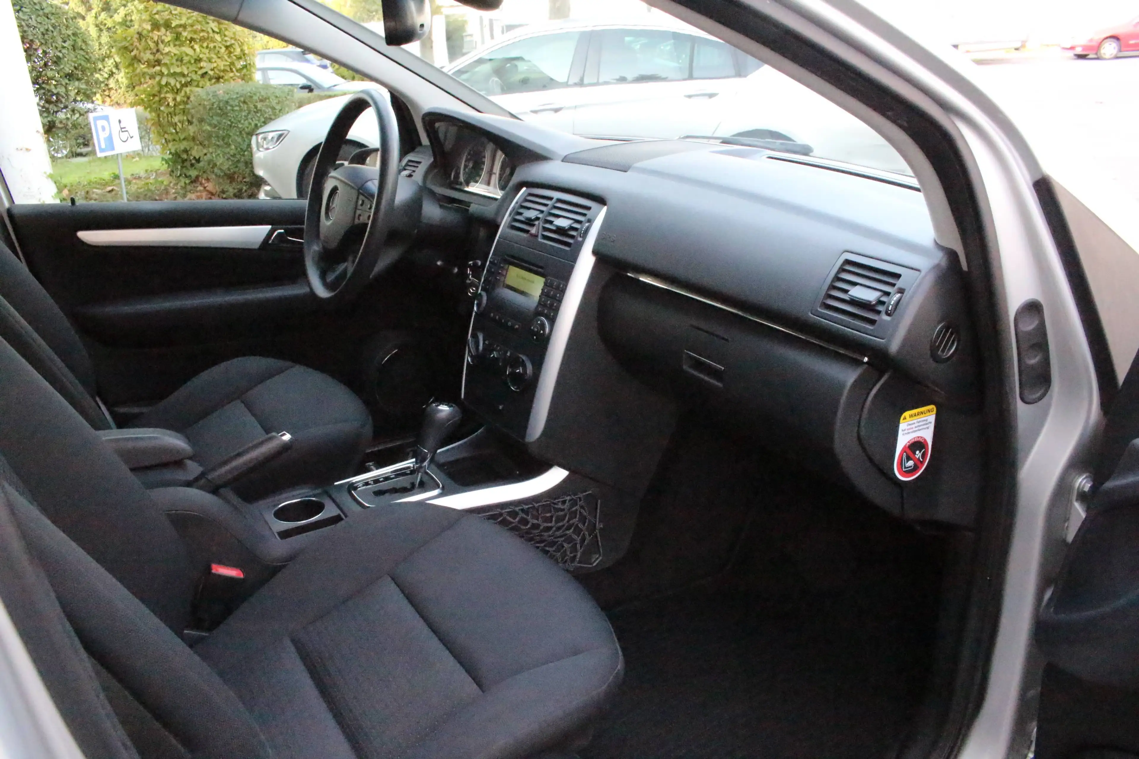 Mercedes-Benz B 200 B 200 (245.233) — photo 13