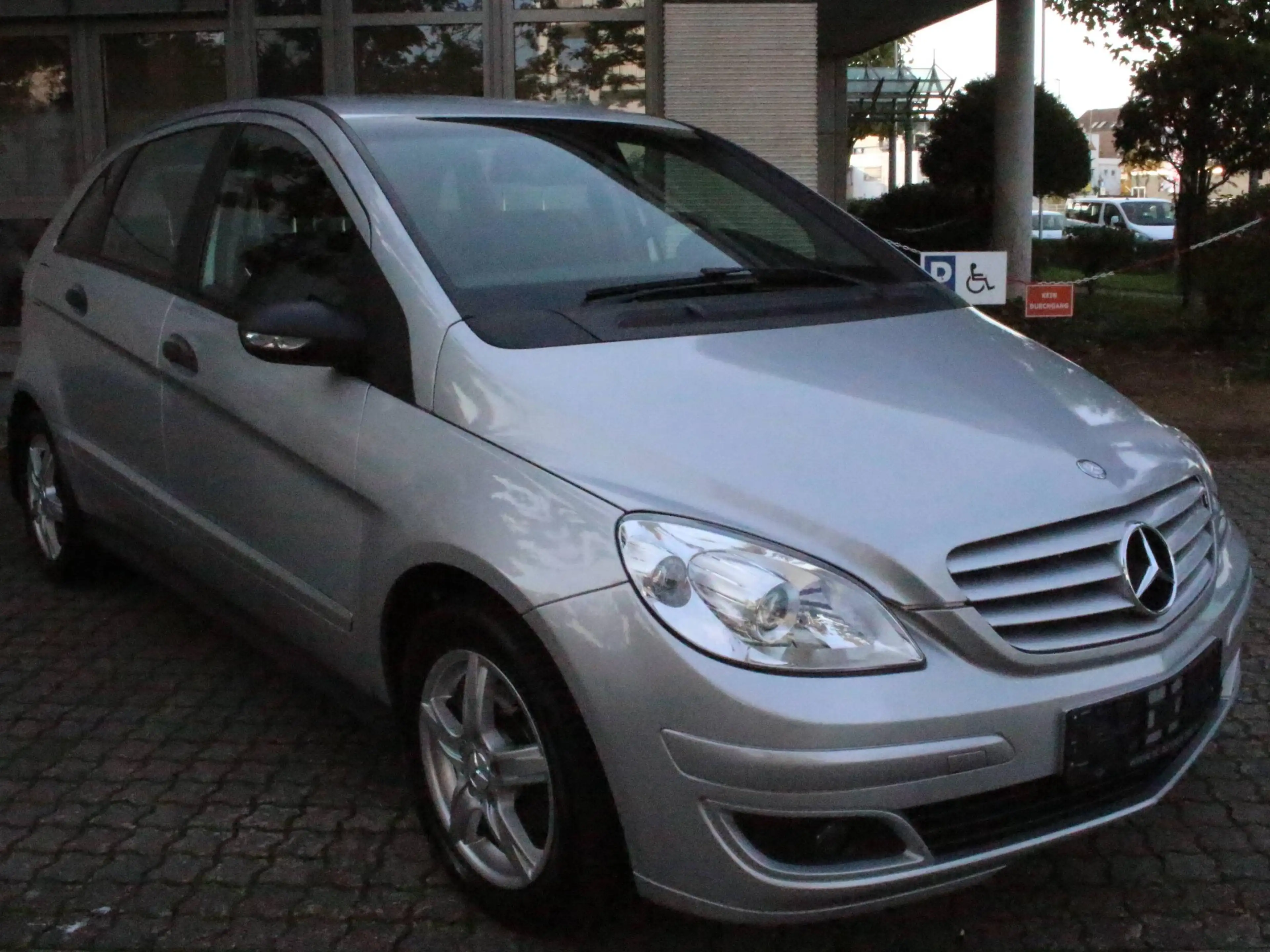 Mercedes-Benz B 200 B 200 (245.233) — photo 3