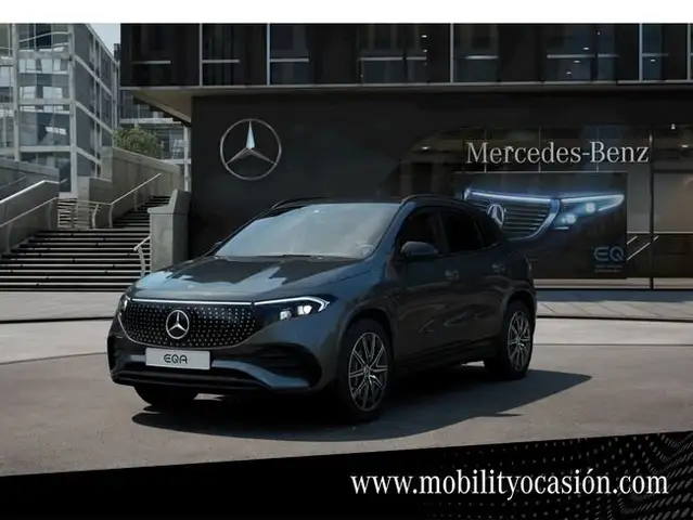 Mercedes-Benz EQA 300 4matic
