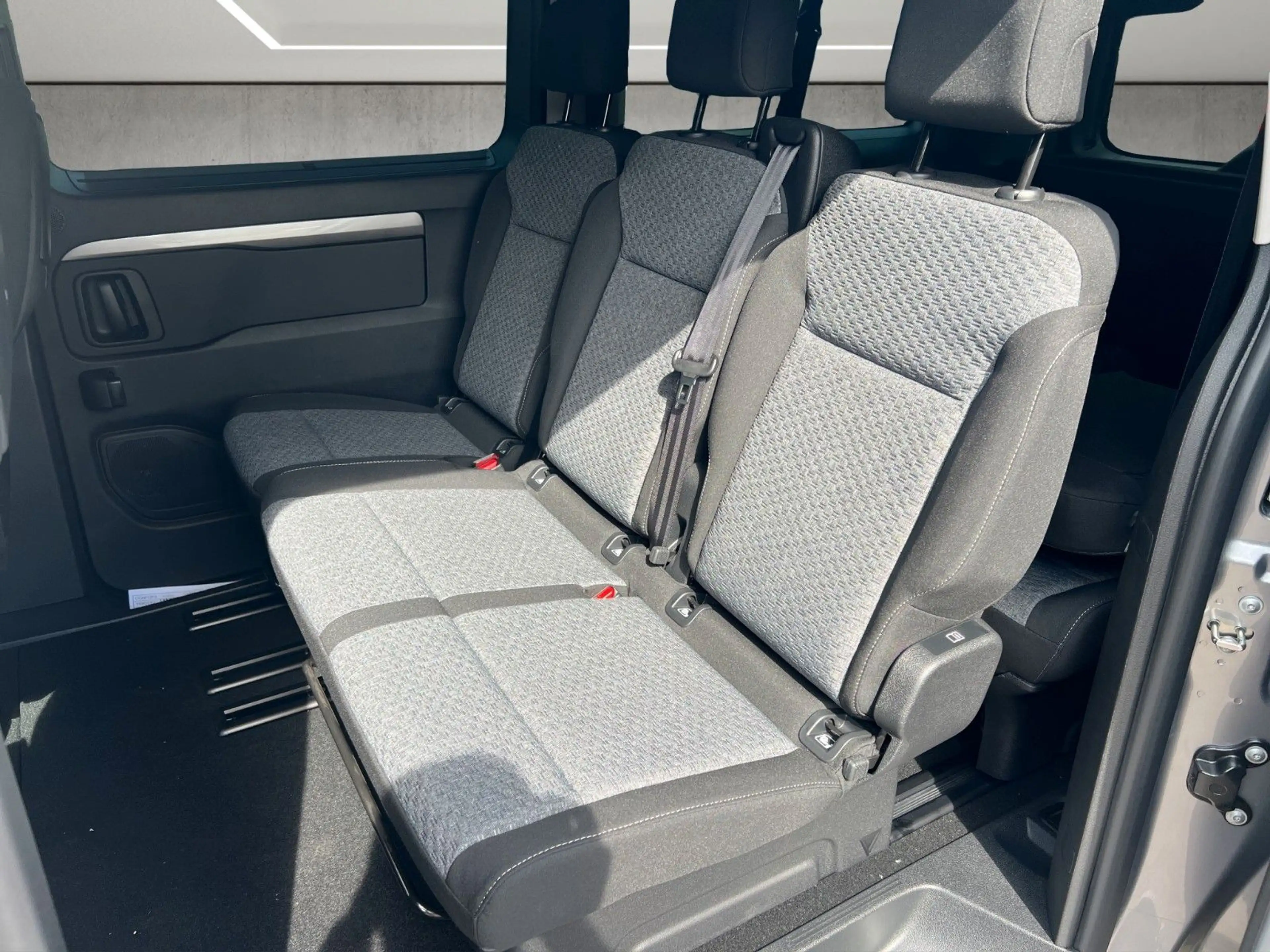 Citroen Spacetourer Spacetourer Plus XL — photo 12