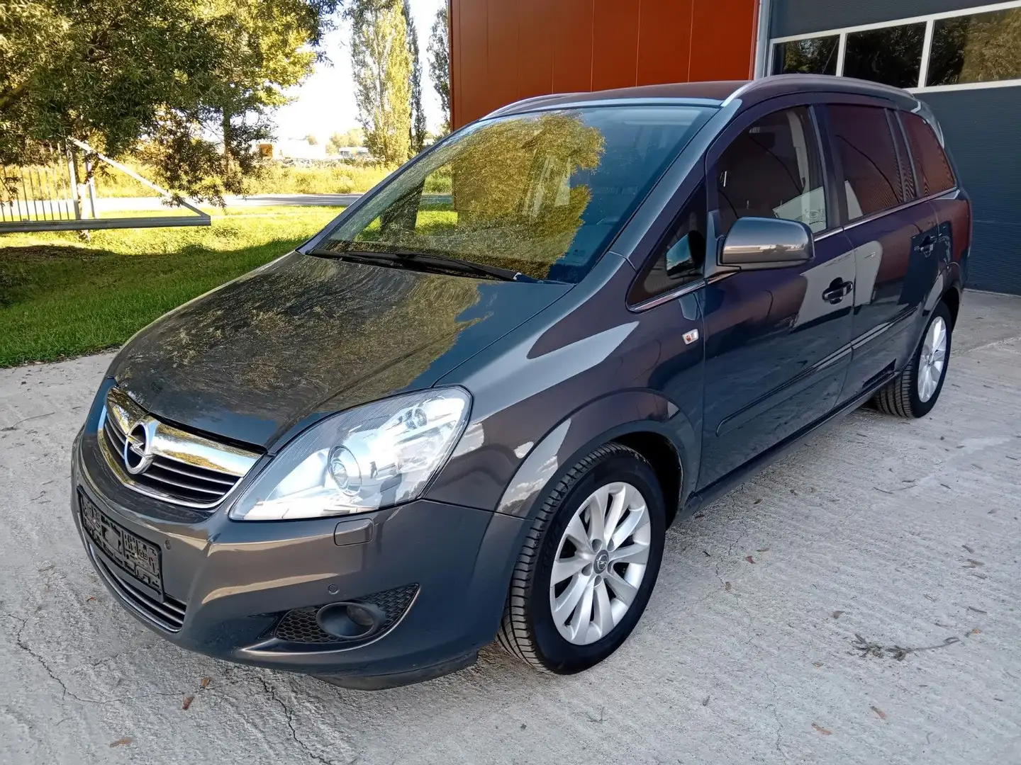 Opel Zafira B 1.8i * 7-Sitzer * ZAHNRIEMEN+INSP+TÜV neu Gris - 1