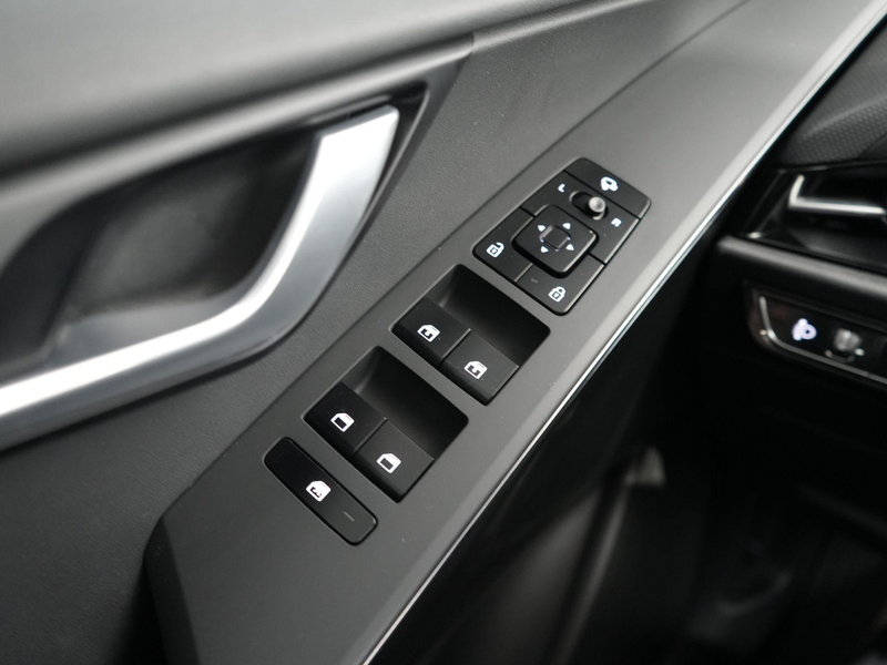 Kia e-Niro EV DynamicLine 64.8 kWh | SOH 97.5% | Winterpakket — photo 35
