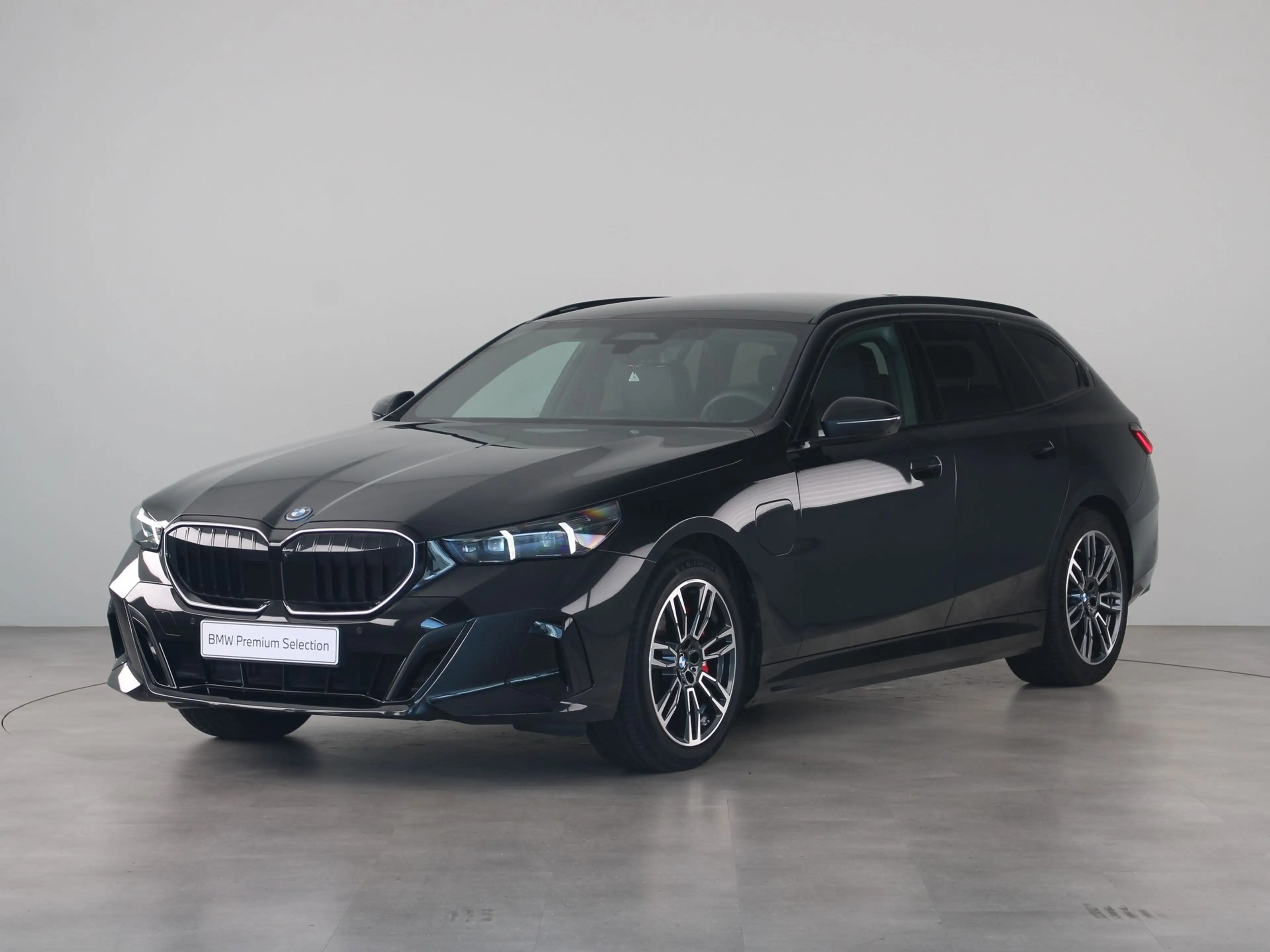 BMW 550 5 Serie Touring 550e xDrive