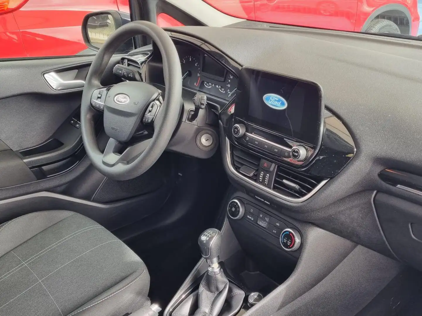 Ford Fiesta 1.5 TDCi 5p. Titanium Wit - 2