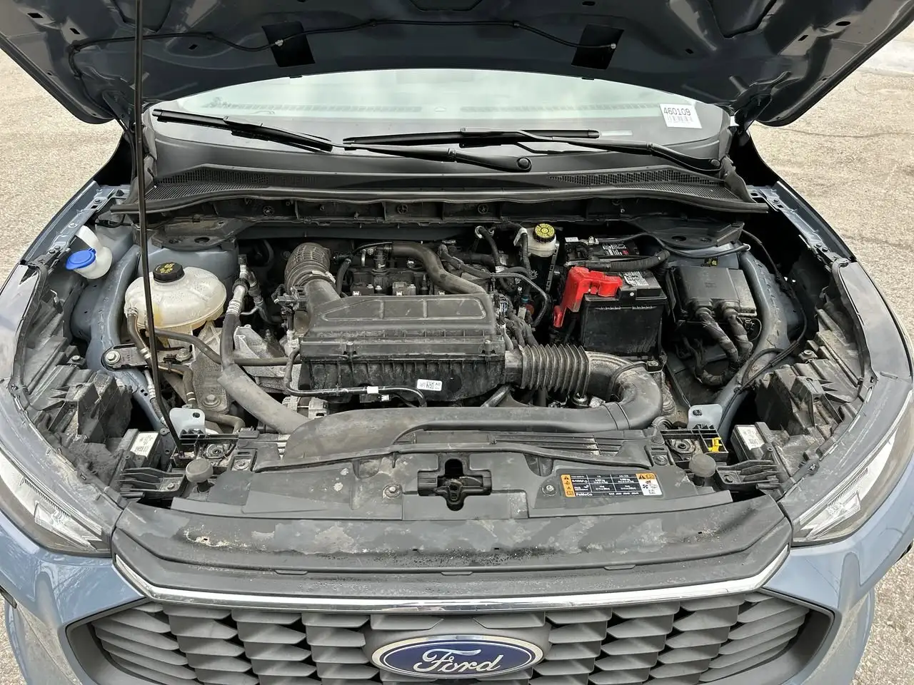 Ford Escape снимка Ford Escape