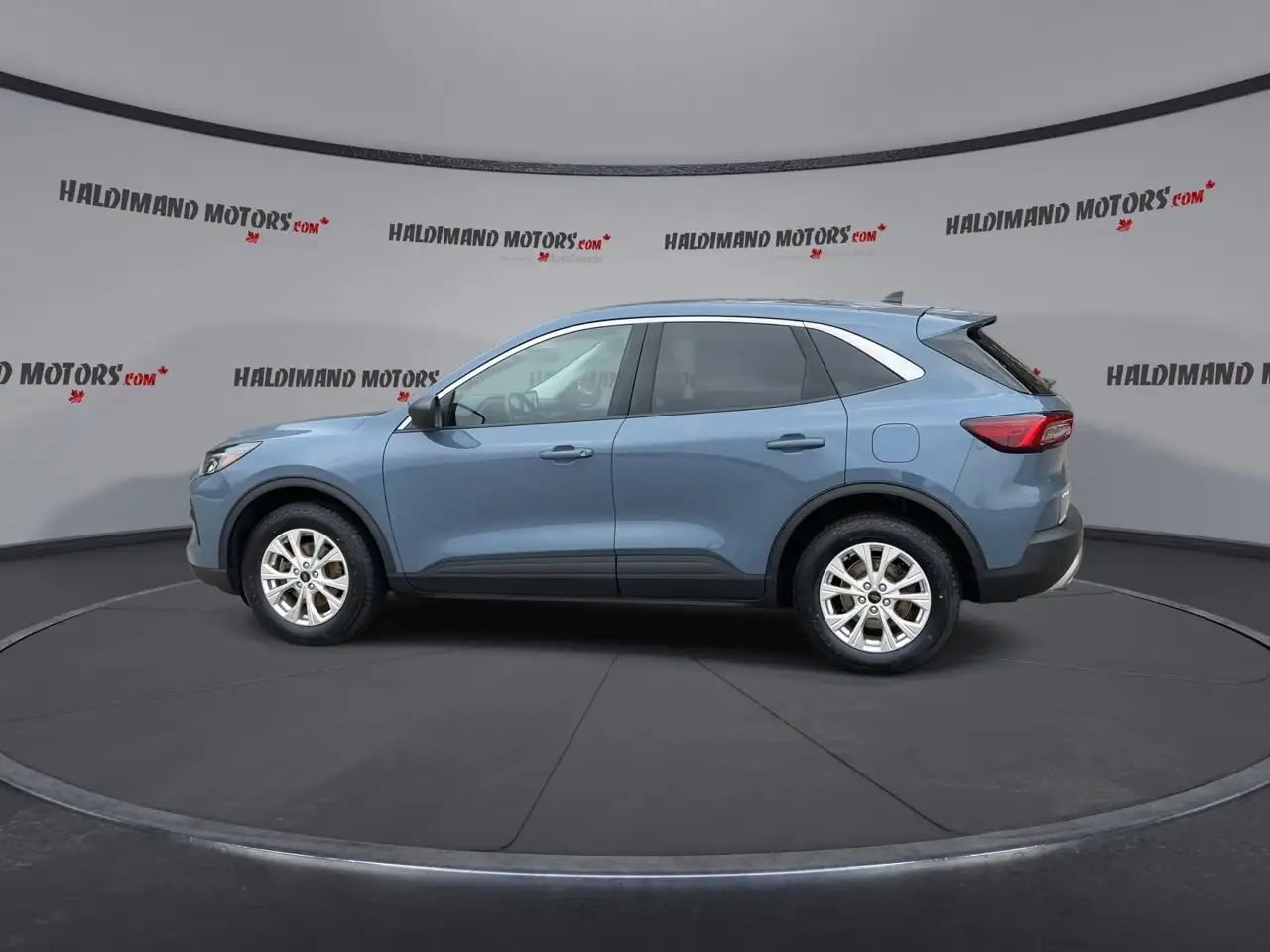 Ford Escape снимка Ford Escape