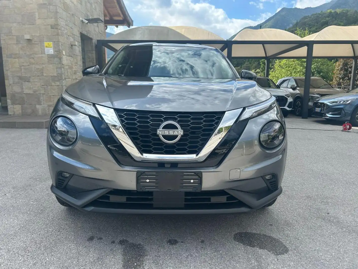 Nissan Juke 1.0 DIG-T 114 CV Acenta Grigio - 2