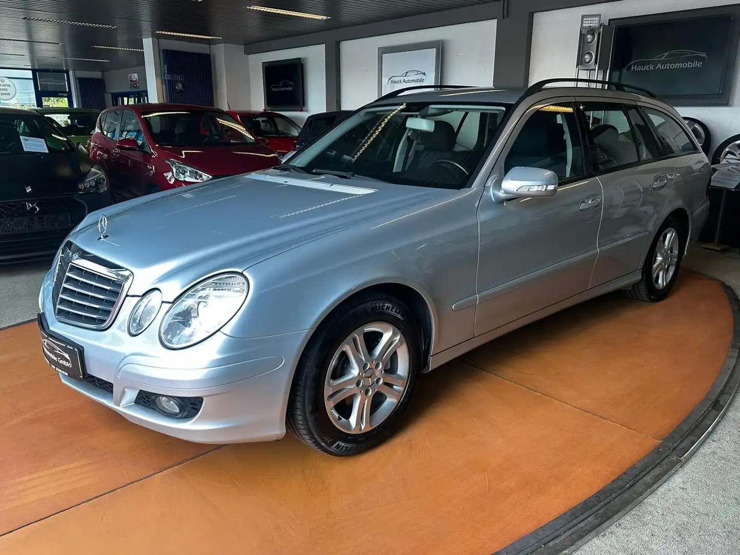 Mercedes-Benz E 220 T CDI SHZ/TEMPOMAT/KLIMA/EL-SITZ/ Argent - 1