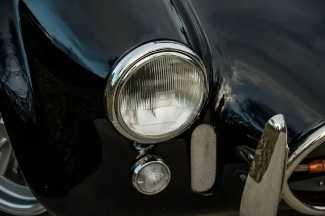 Ac Cobra view 11
