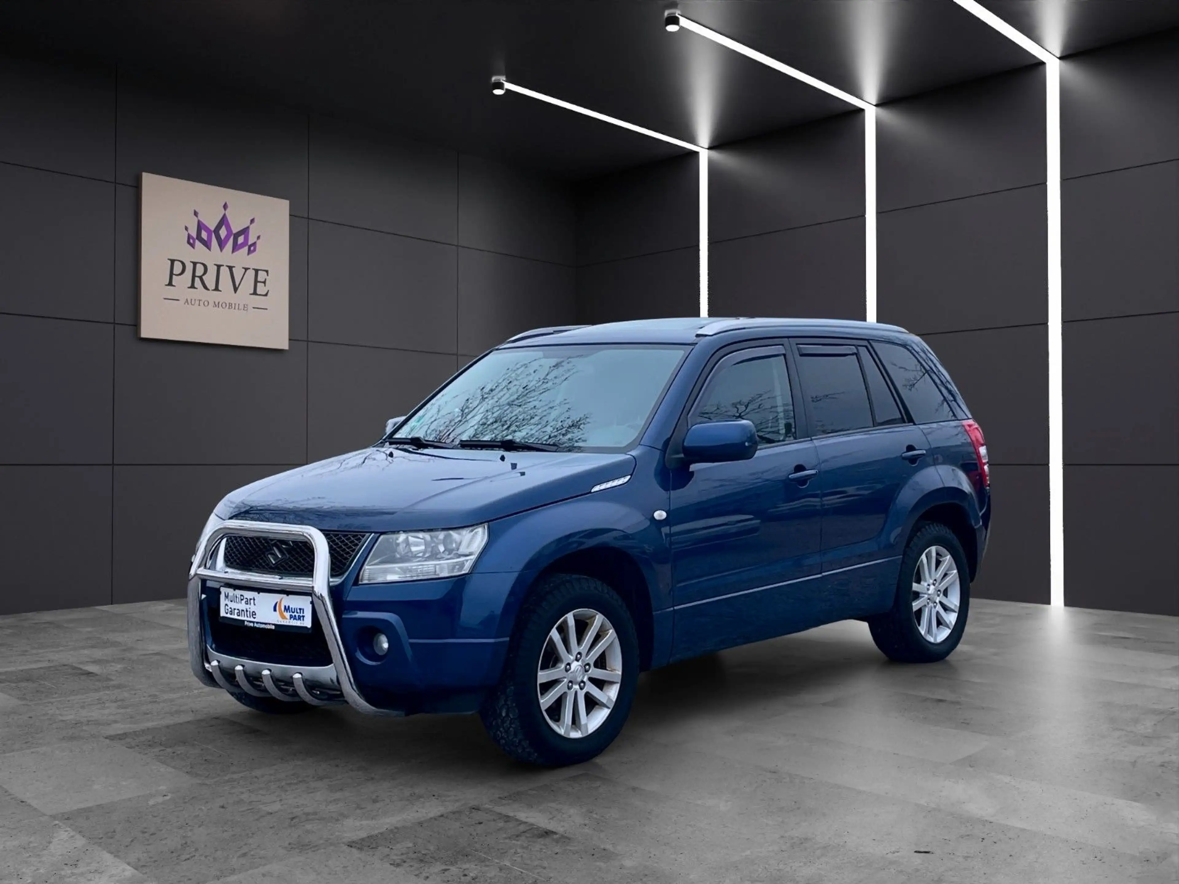 Suzuki Grand Vitara 2.0 Comfort+ AHK~Xenon~MFL~SHZ — photo 5
