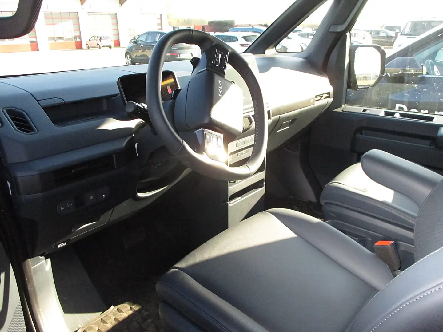 Kia Sonstige PV5 71,2kWh Earth Plus Long Range Schwarz - 2