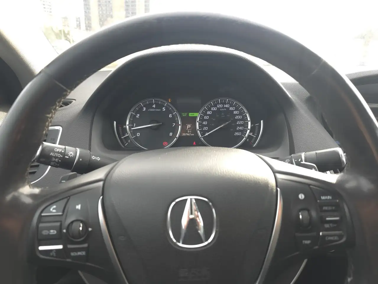 Acura TLX снимка Acura TLX
