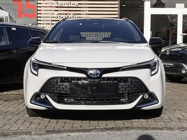 Toyota Corolla view 4
