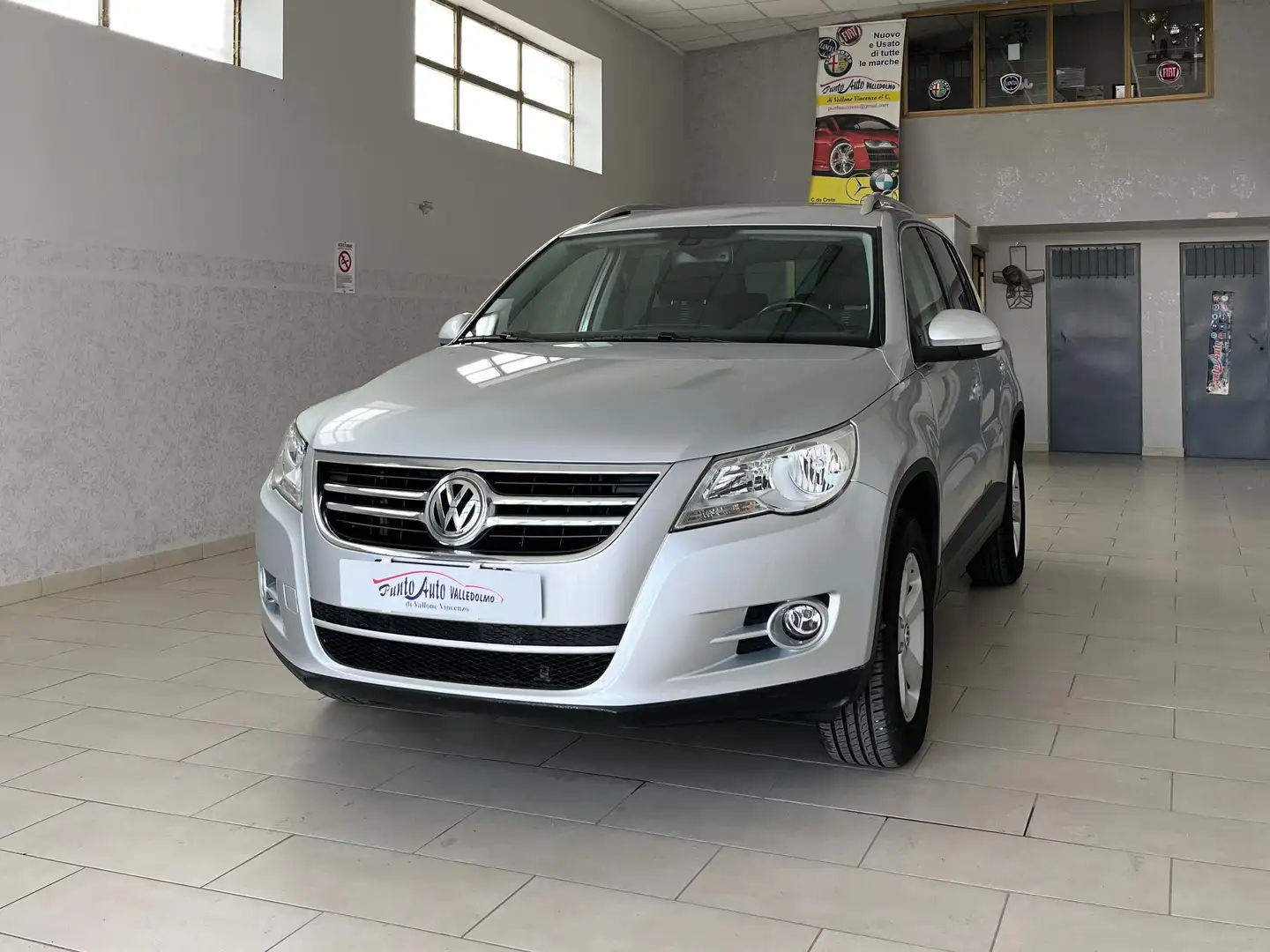 Volkswagen Tiguan Tiguan 2.0 tdi Sport Argento - 1