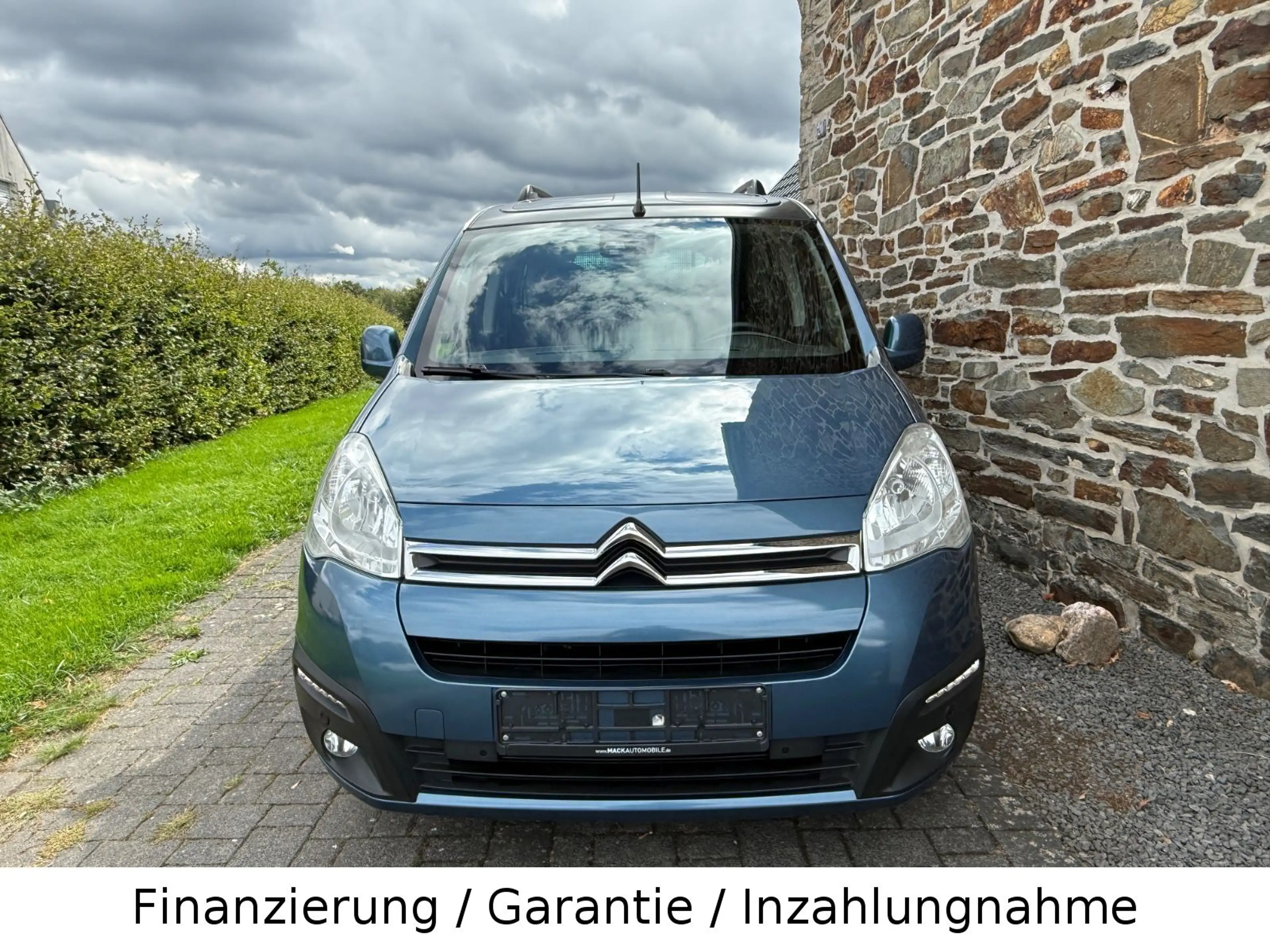 Citroen Berlingo Kombi Shine Automatik / CarPlay / AHK — photo 7