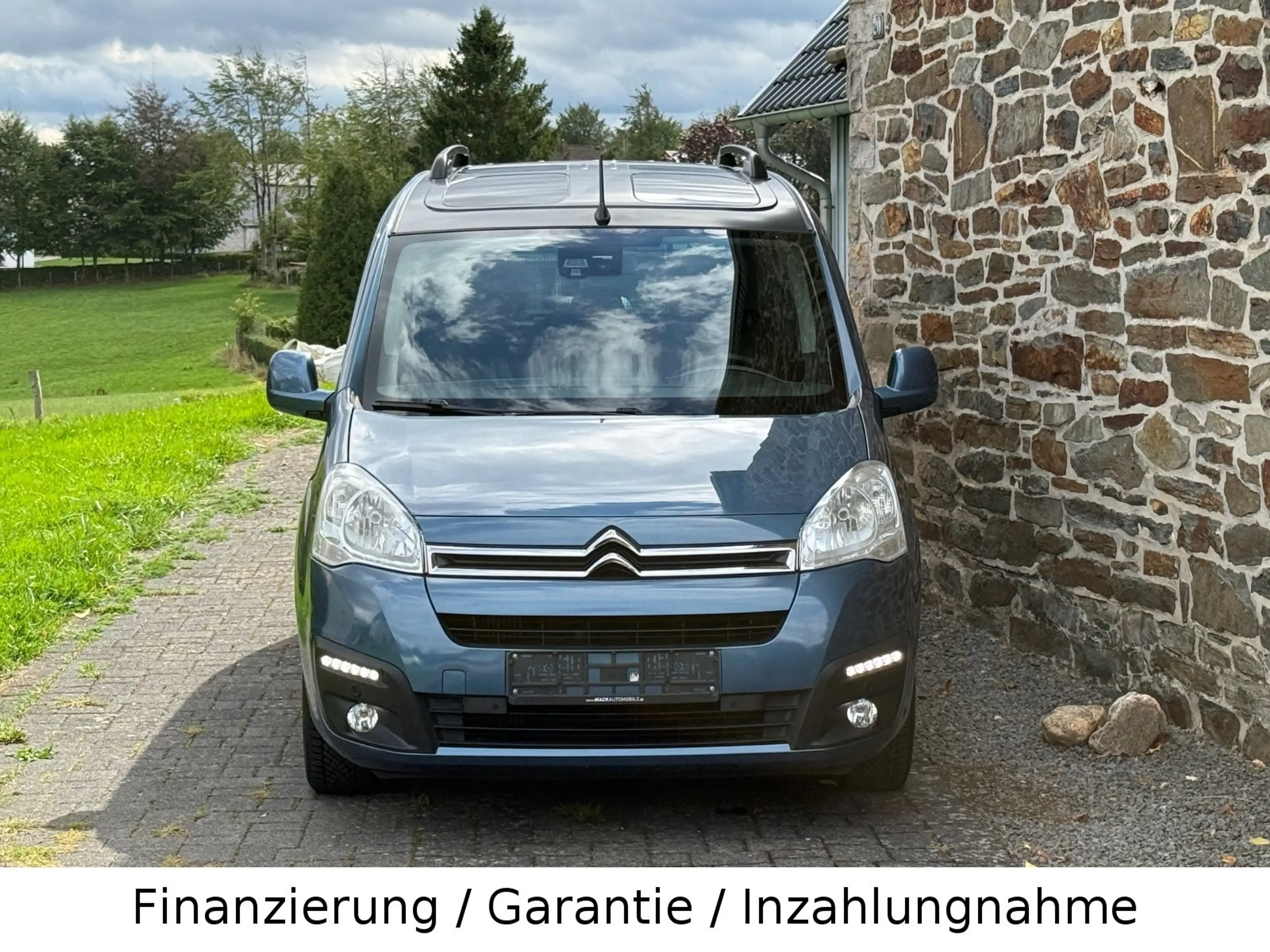 Citroen Berlingo Kombi Shine Automatik / CarPlay / AHK — photo 6
