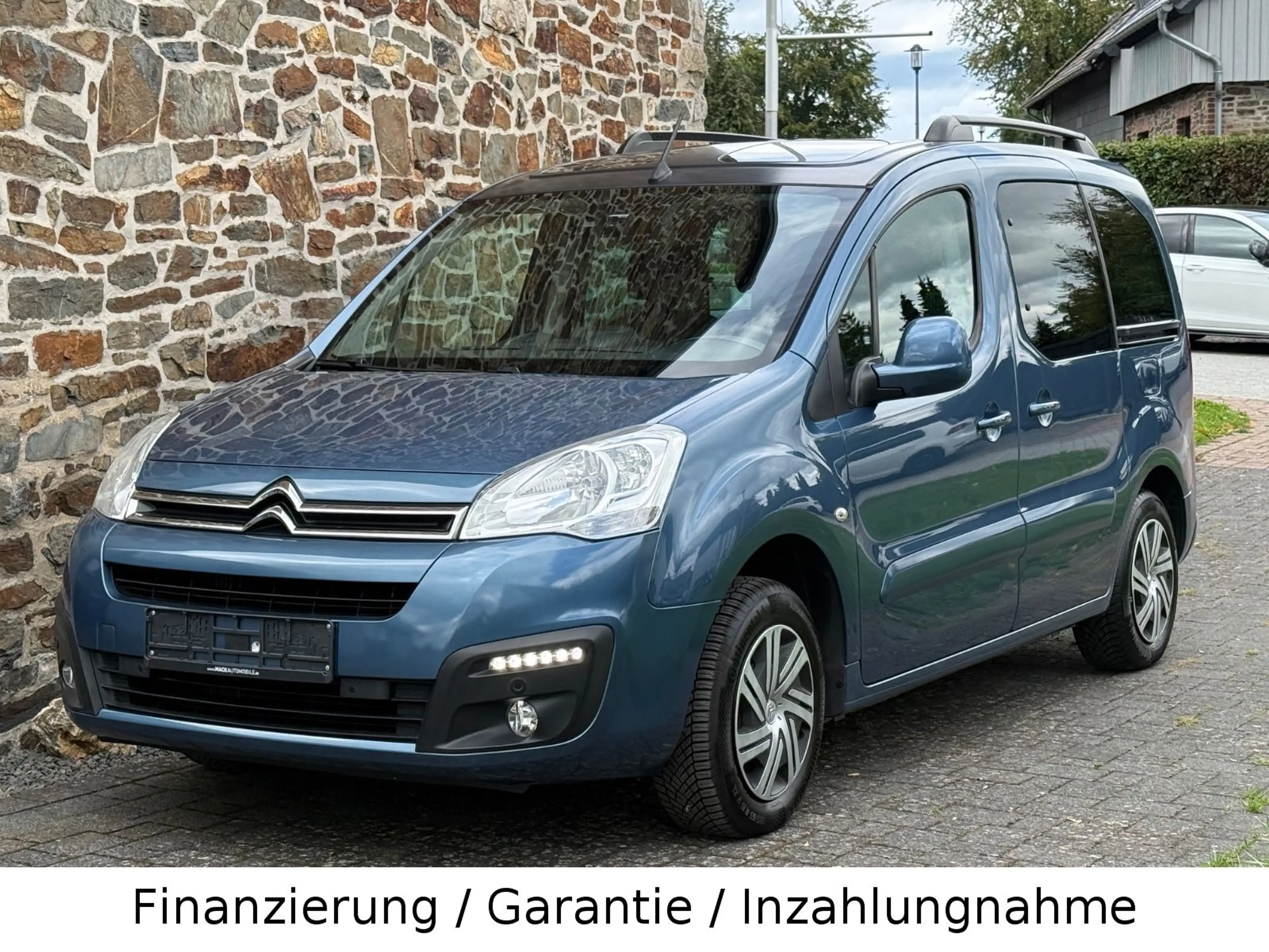 Citroen Berlingo Kombi Shine Automatik / CarPlay / AHK — photo 10
