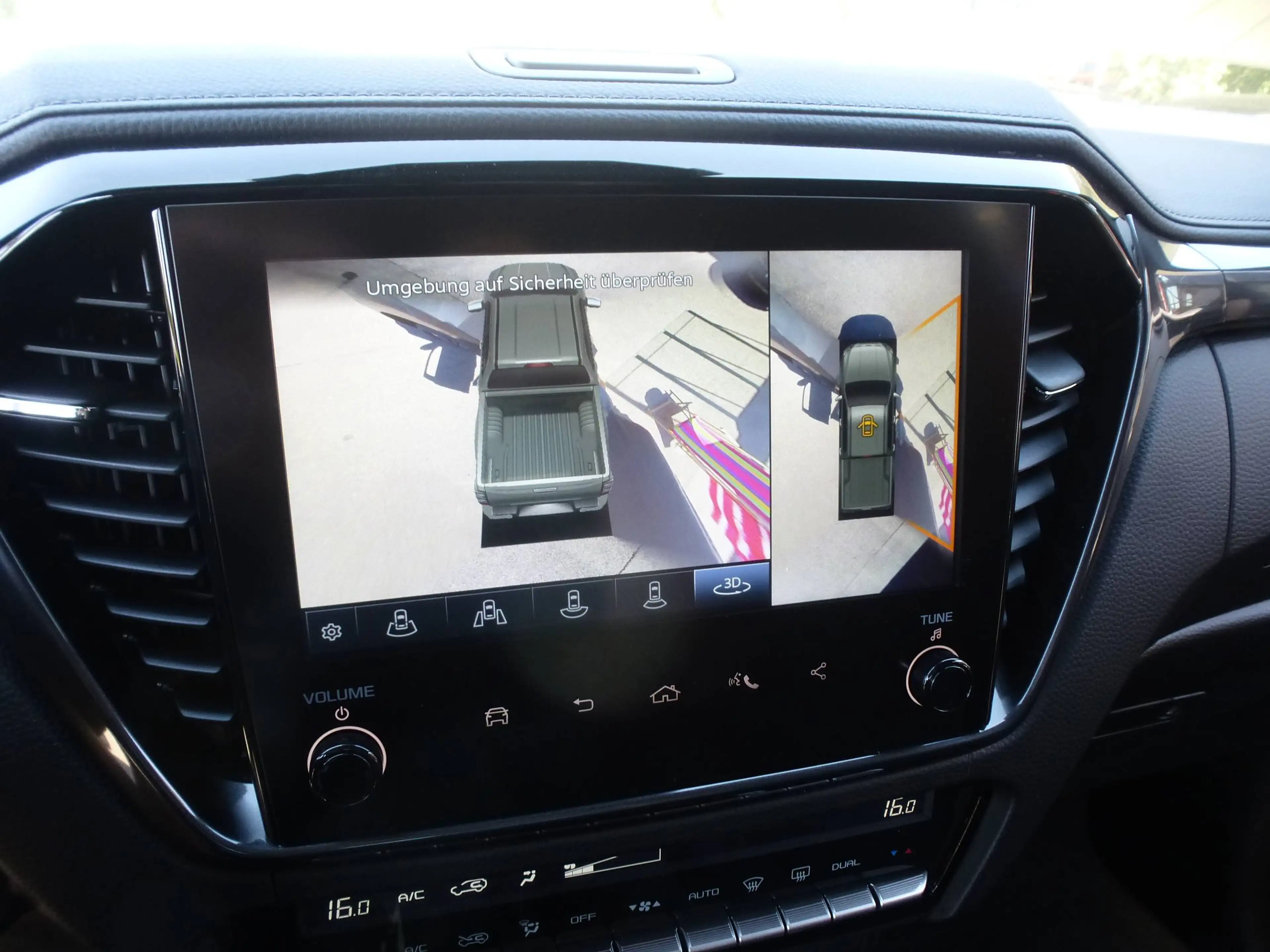 Isuzu D-Max D-Max 2.2 Space Cab 4WD AT V-Cross — photo 11