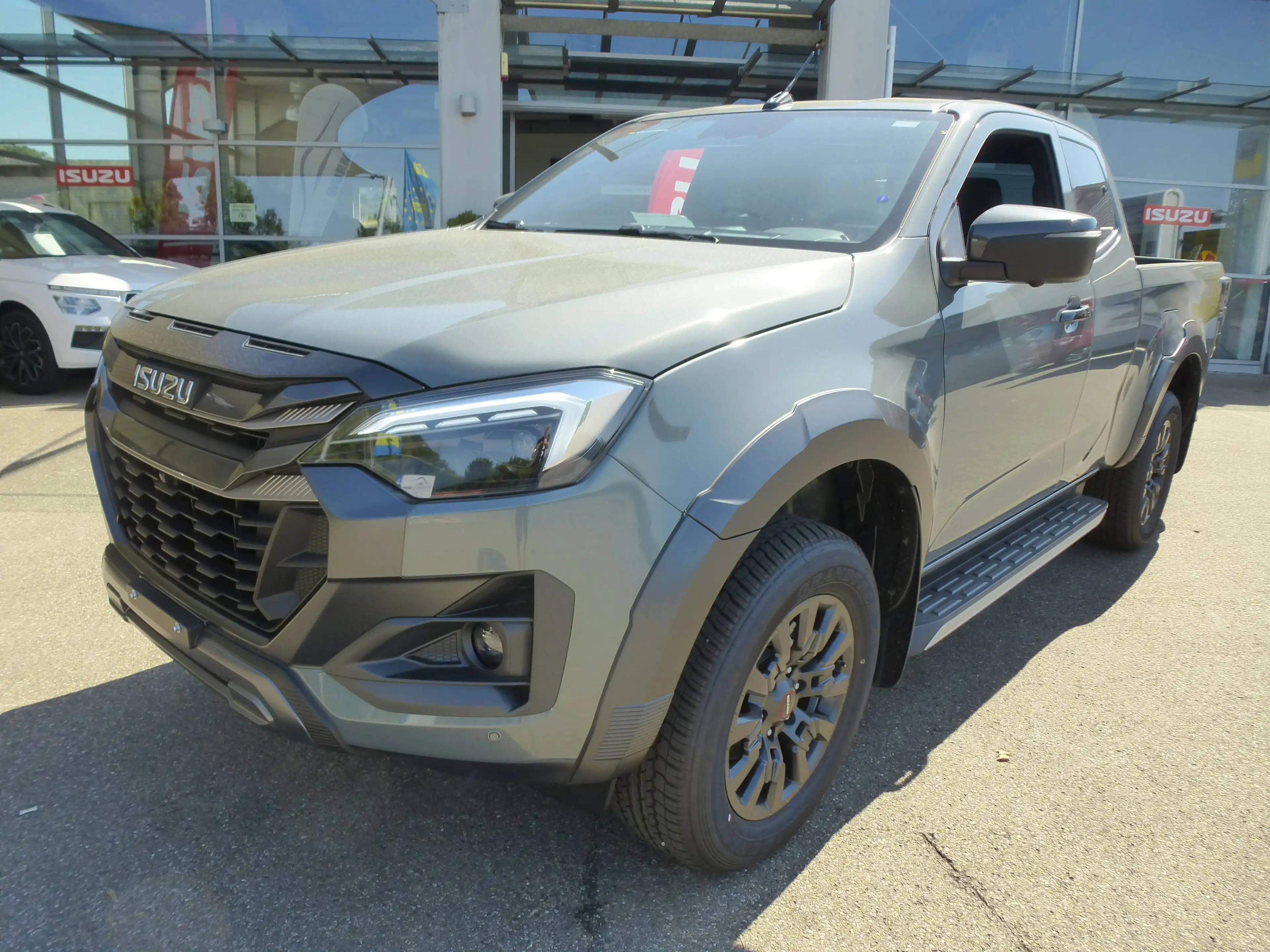Isuzu D-Max D-Max 2.2 Space Cab 4WD AT V-Cross