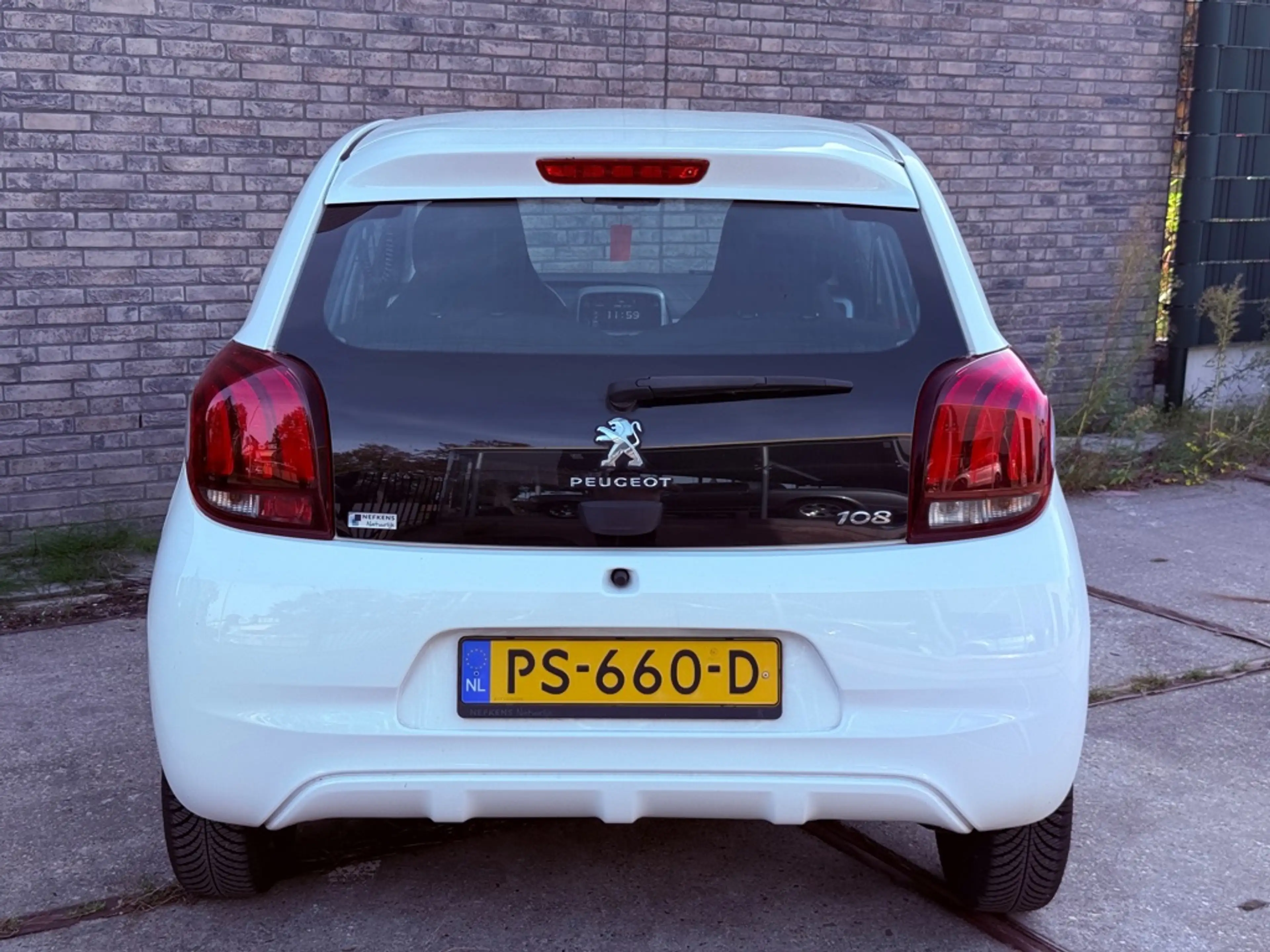 Peugeot 108 1.0 e-VTi Active Airco Carplay — photo 4