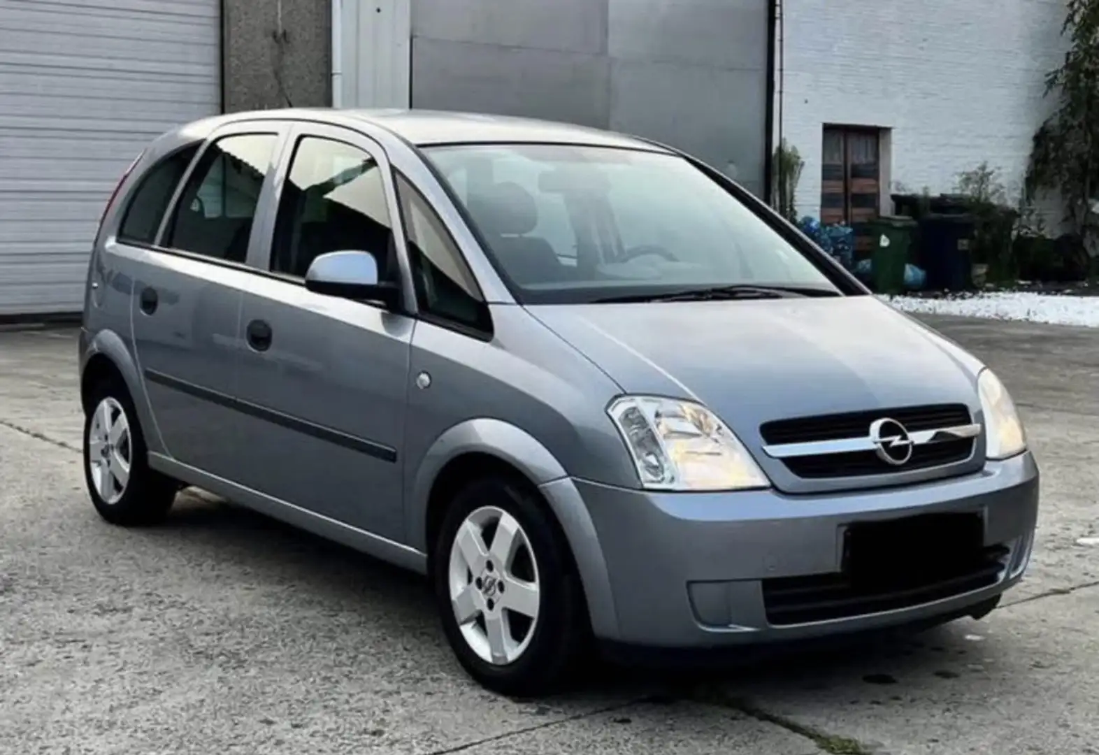 Opel Meriva 1.6 (Essentia) - 1