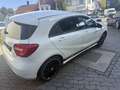 Mercedes-Benz A 180 7G AMG Optik 18Zoll Leder Navi PDC Night Weiß - thumbnail 1