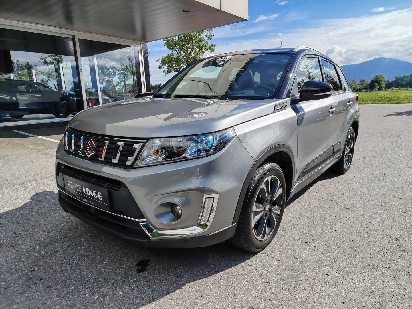 Suzuki Vitara 1,4 DITC Allgrip flash Automatik Grau - 1