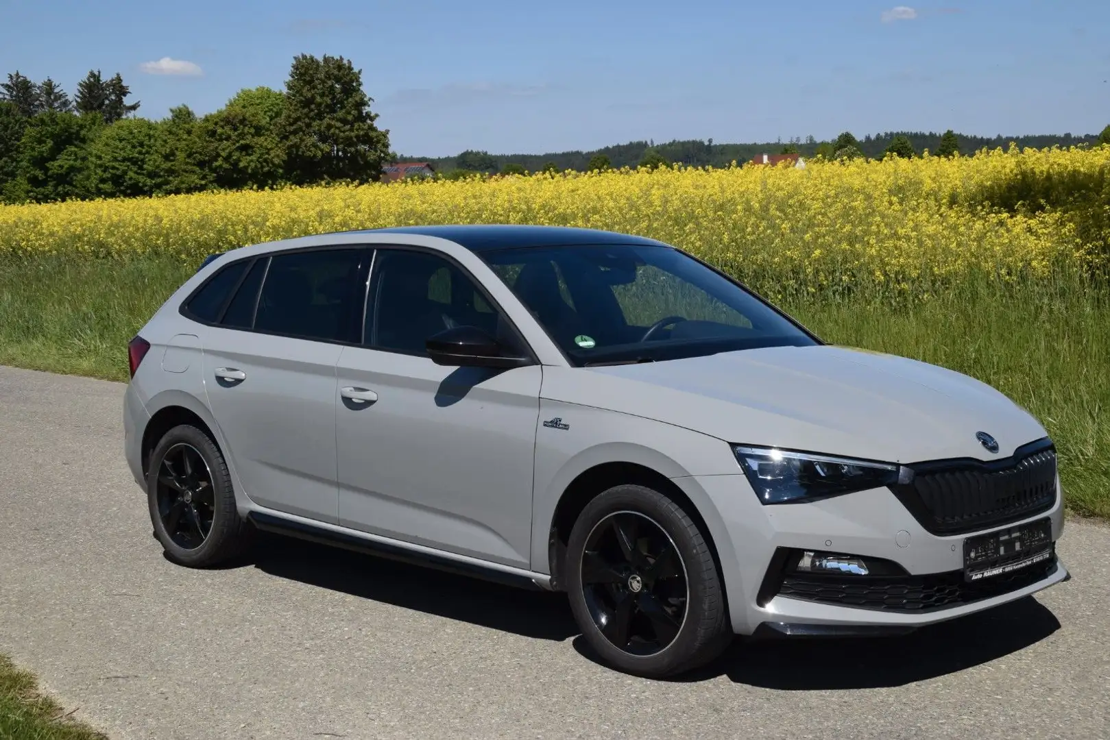 Skoda Scala Monte Carlo Panoramadach 5 J. Garantie Grau - 1