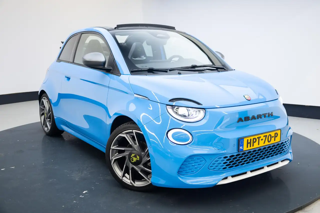 Abarth 500C 2023