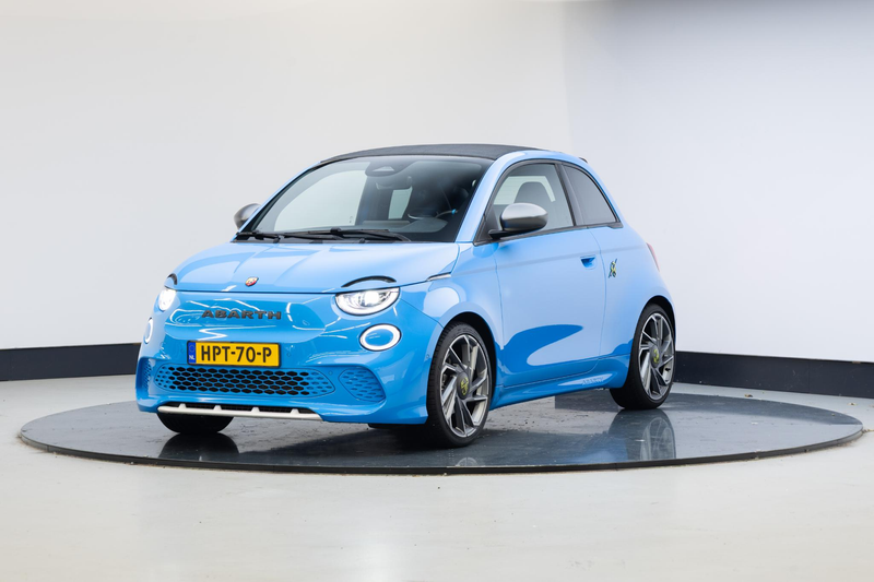 Abarth 500C Abarth Turismo 42 kWh — photo 24