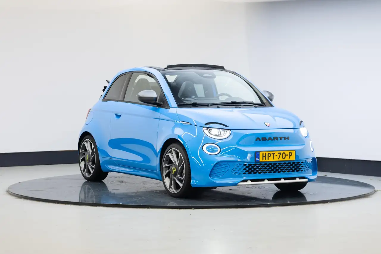 Abarth 500C 2023