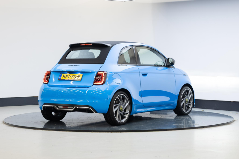 Abarth 500C Abarth Turismo 42 kWh — photo 27