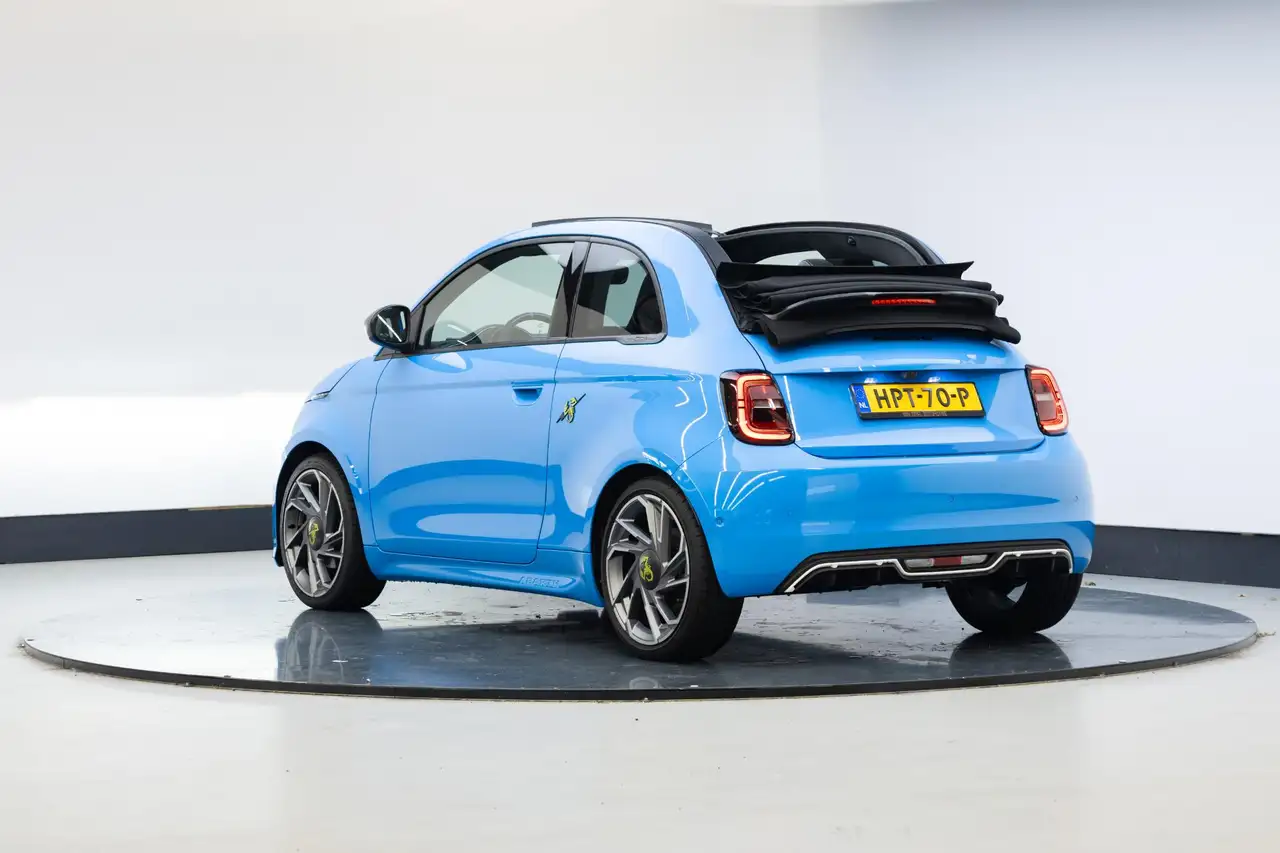 Abarth 500C 2023