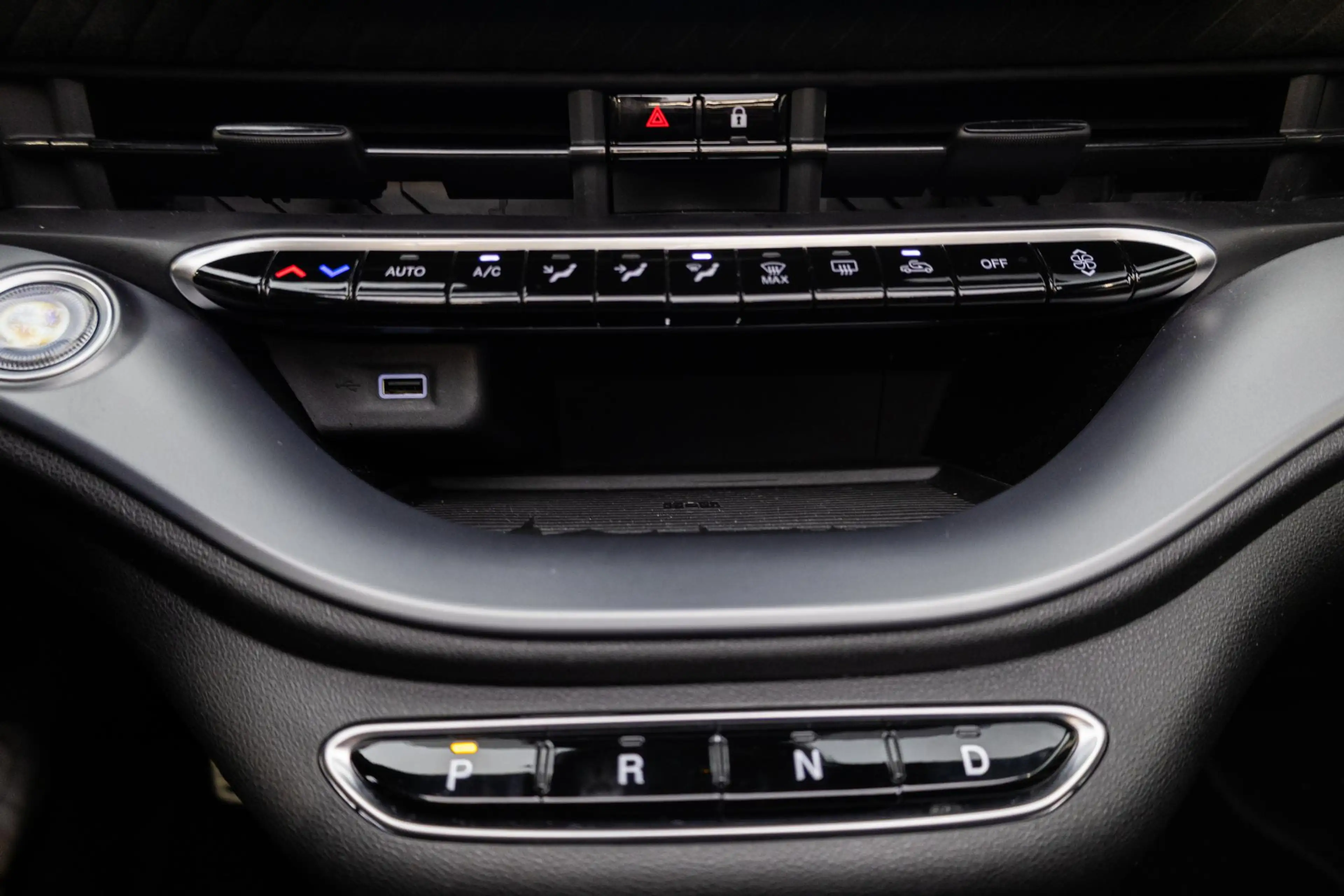 Abarth 500C Abarth Turismo 42 kWh — photo 17