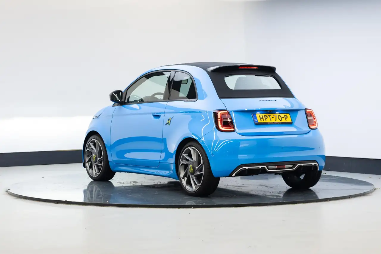 Abarth 500C 2023