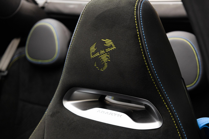 Abarth 500C Abarth Turismo 42 kWh — photo 8