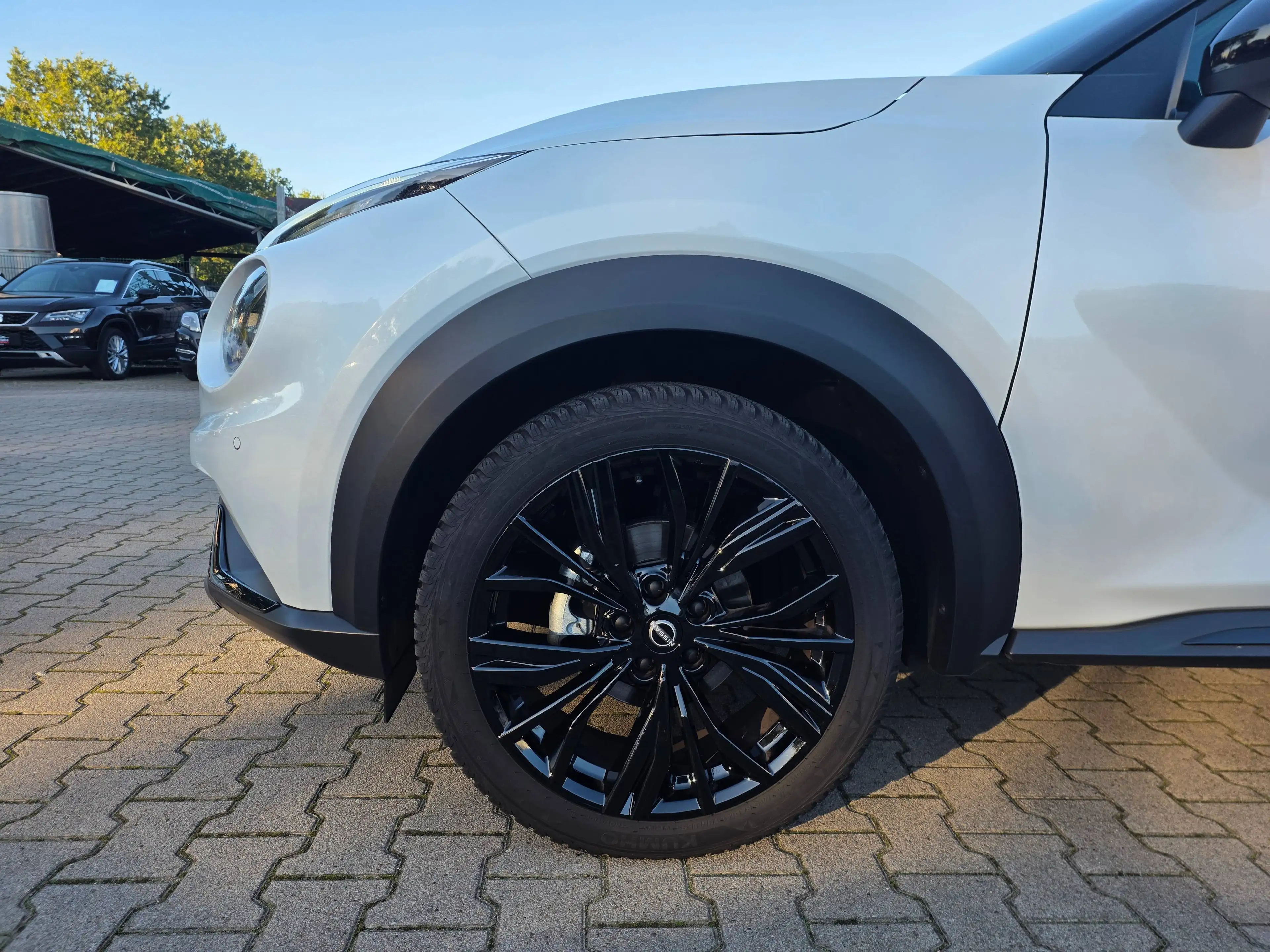 Nissan Juke 1.0 DIG-T N-Sport — photo 6