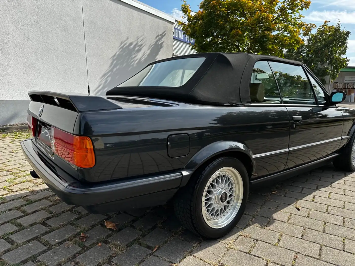 BMW 325 *E30*Cabrio*325i*Orig 23.860KM!!*Einmalig*BBS/RS Schwarz - 2