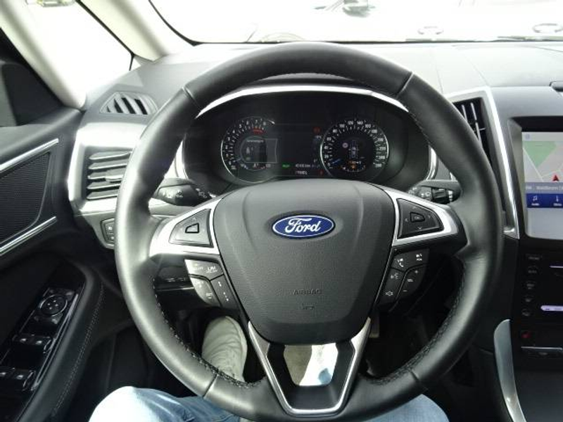 Ford S-Max 2.5 Hybrid Titanium +LED+Navi+ACC+TW — photo 13