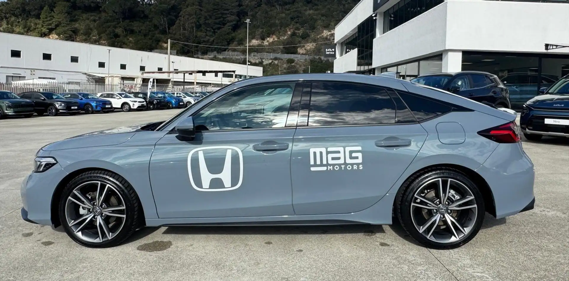 Honda Civic "Aziendale" Civic 2.0 hev Advance ecvt Grigio - 2