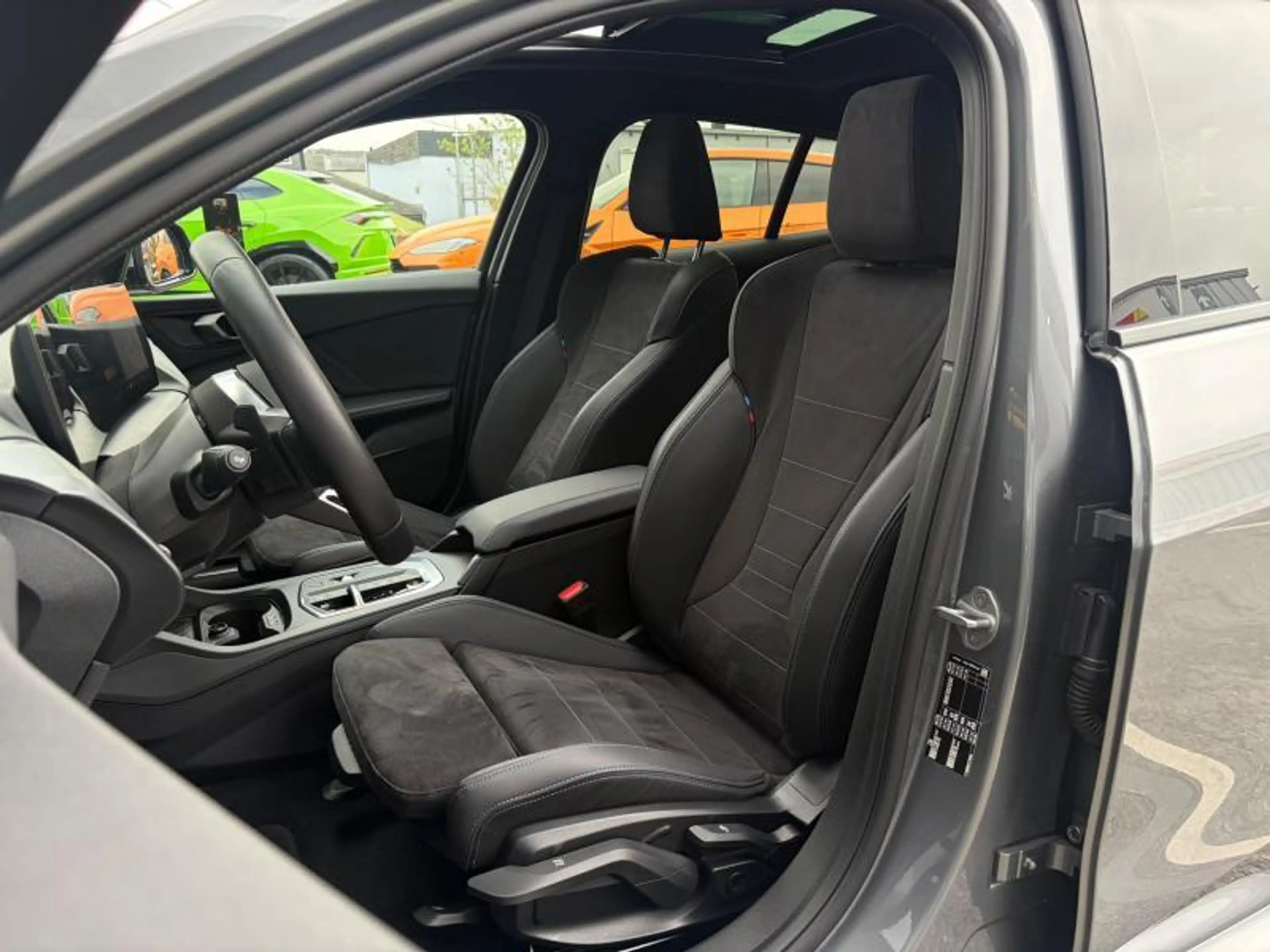 BMW 116 Pack M/Toit ouvrant/Camera — photo 11
