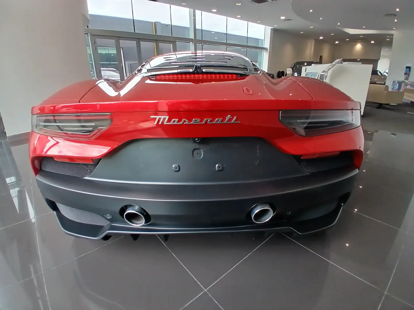 Maserati MC20 Червоний - 2