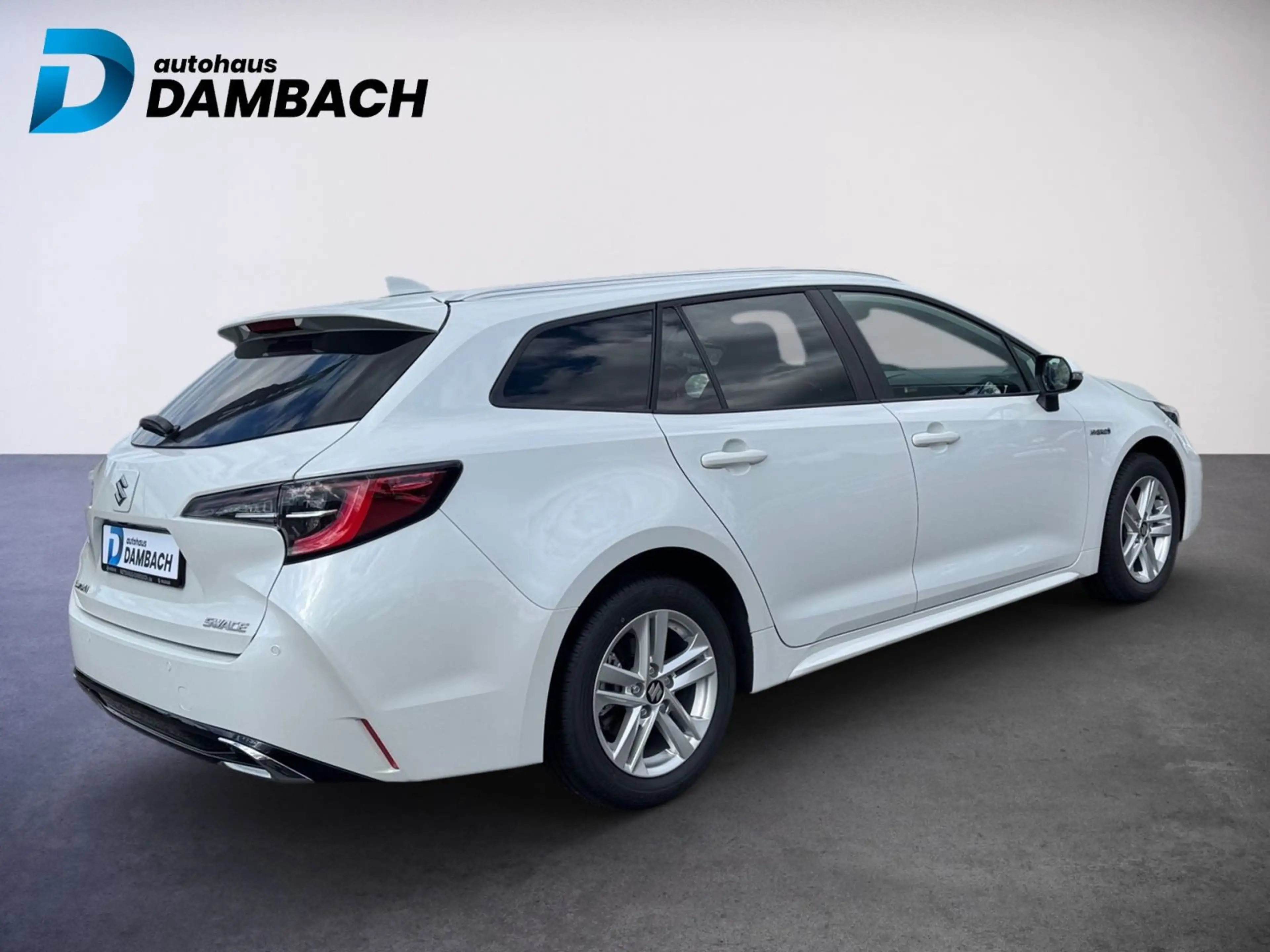 Suzuki Swace 1.8 Hybrid Comfort+ — photo 3