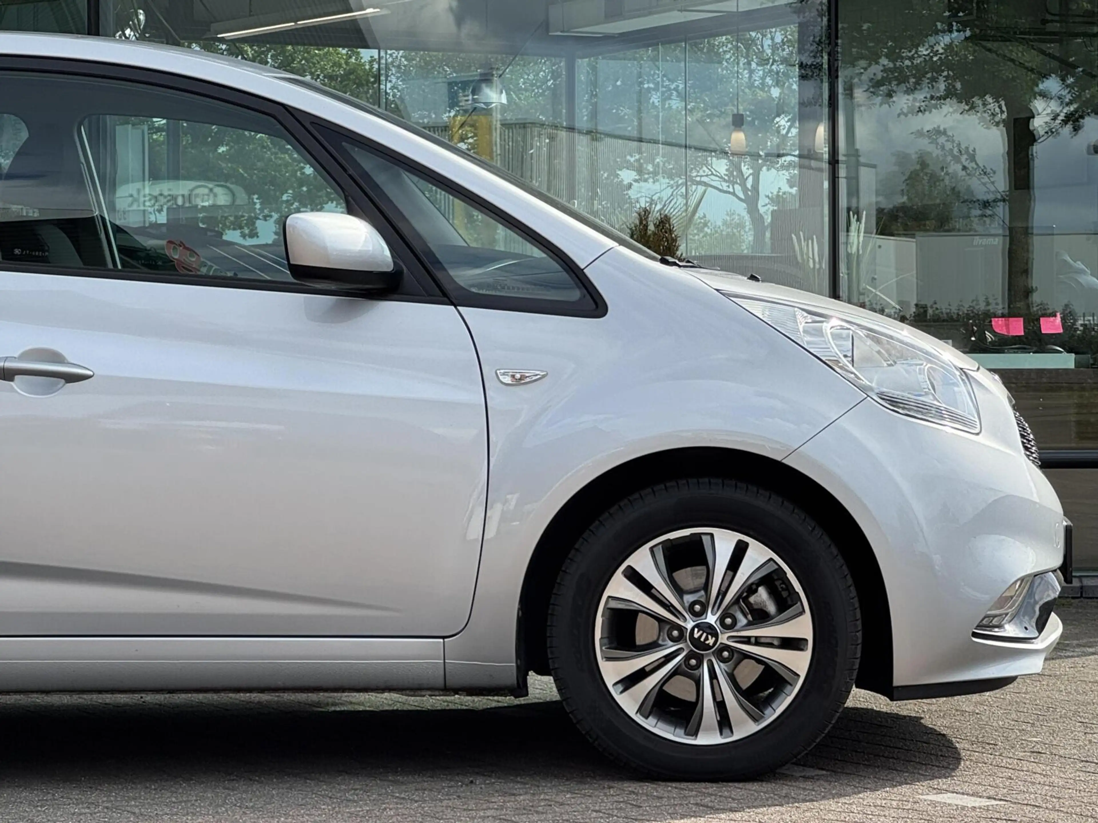 Kia Venga 1.4 CVVT DynamicPLusLine 2016 Navi Top staat — photo 9
