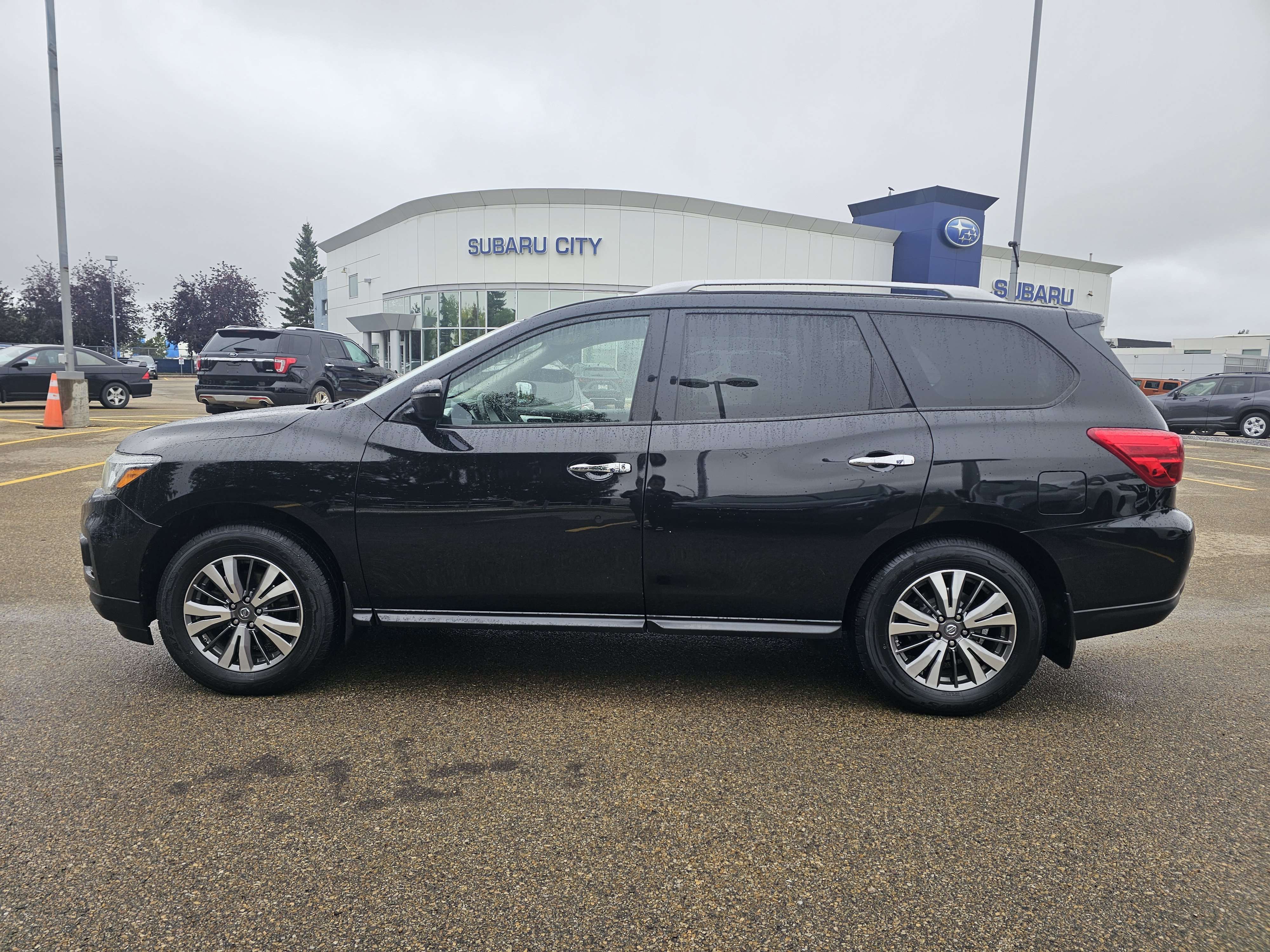 2020 Nissan Pathfinder