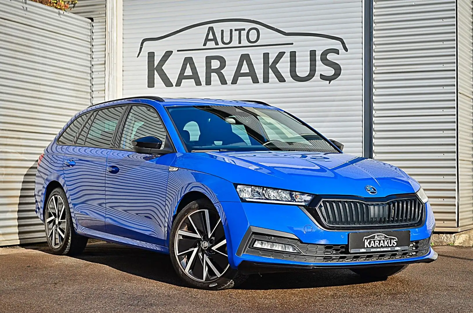 Skoda Octavia Combi Sportline "HUP/PANO/KEY" Blau - 1
