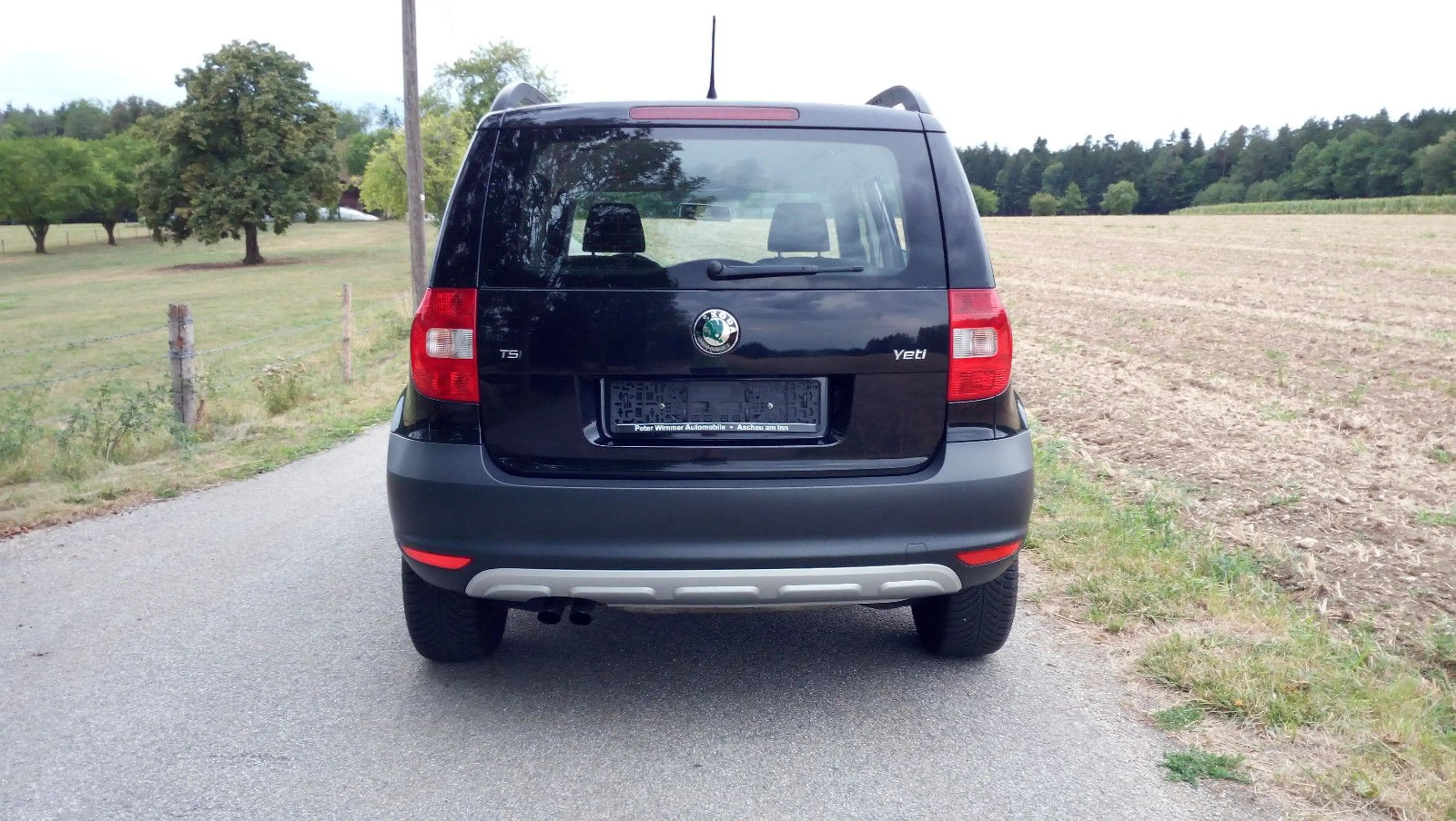Skoda Yeti 1,4 TSi Active Plus Edition aus 1. Hand — photo 3